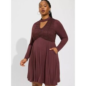 NWT Torrid Plus Size Plum Lace Mock Neck Long Sleeve Fit & Flare Dress Size 1